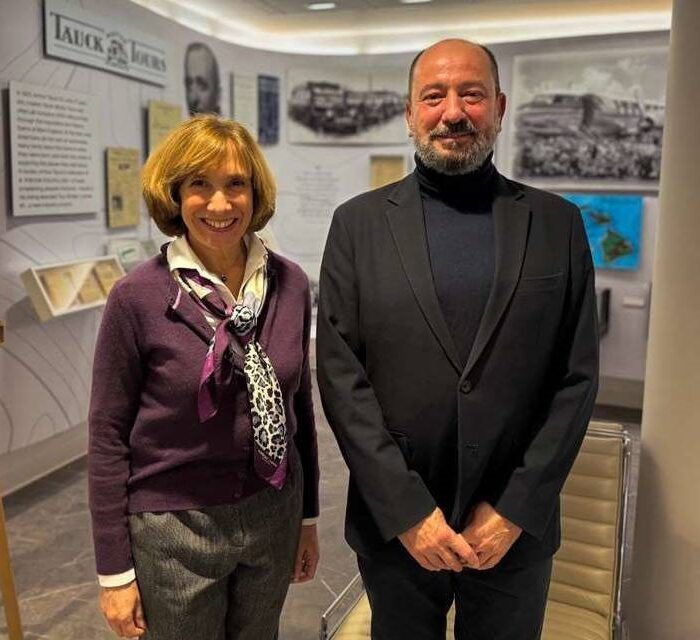 A partir de maio haberá voo directo entre Newark e Santiago de Compostela