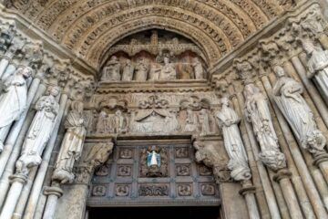 Os Reis e o presidente portugués entran no Comité de Honra do 800 aniversario da Catedral de Tui