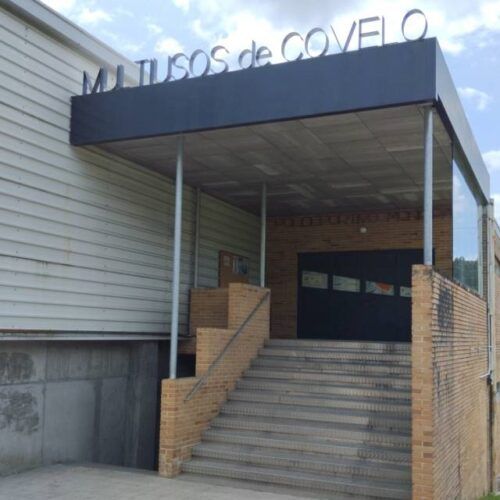 O Covelo traslada ao pavillón municipal a Feira de Artesanía e Nadal