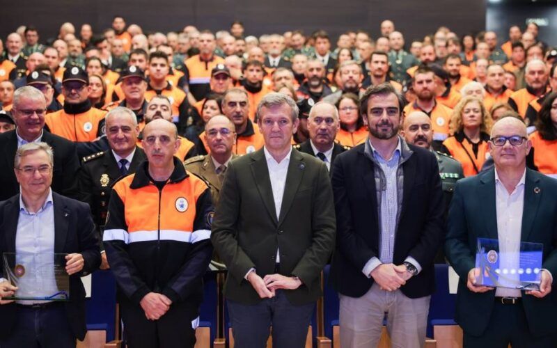 Protección Civil entregou en Ourense medallas ao mérito