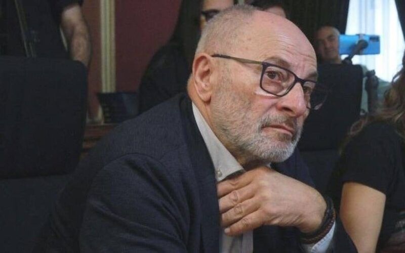 Arquivada a peza da Pokémon contra o exalcalde de Ourense, un edil e o xefe da Policía Local