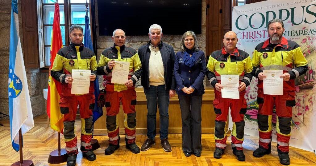 A “pegada” dos bombeiros de Ponteareas durante a DANA