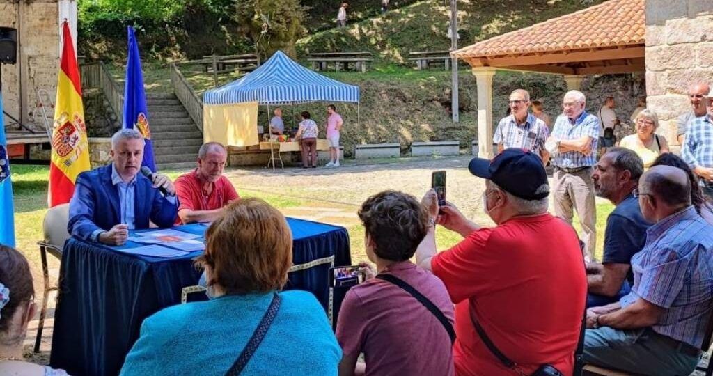 A Cañiza aproba convenios en igualdade, turismo e seguridade