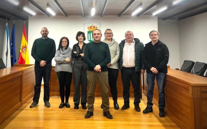 O alcalde de Coles deixa a Alcaldía e continuará como concelleiro