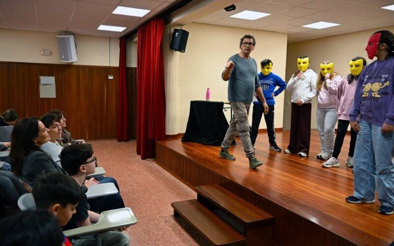 Nove colexios da provincia de Ourense participan no programa de loita contra o acoso escolar