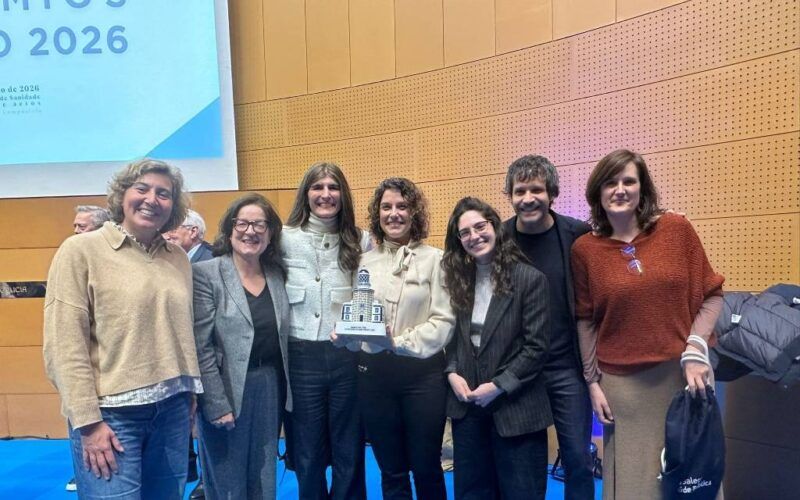 Ponteareas recibe o premio de Excelencia en Saúde Pública Local