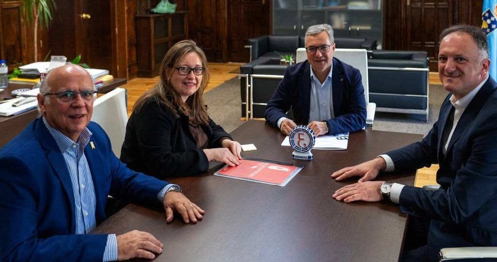 A Deputación de Ourense e o Colexio de Economistas reforzan a súa colaboración