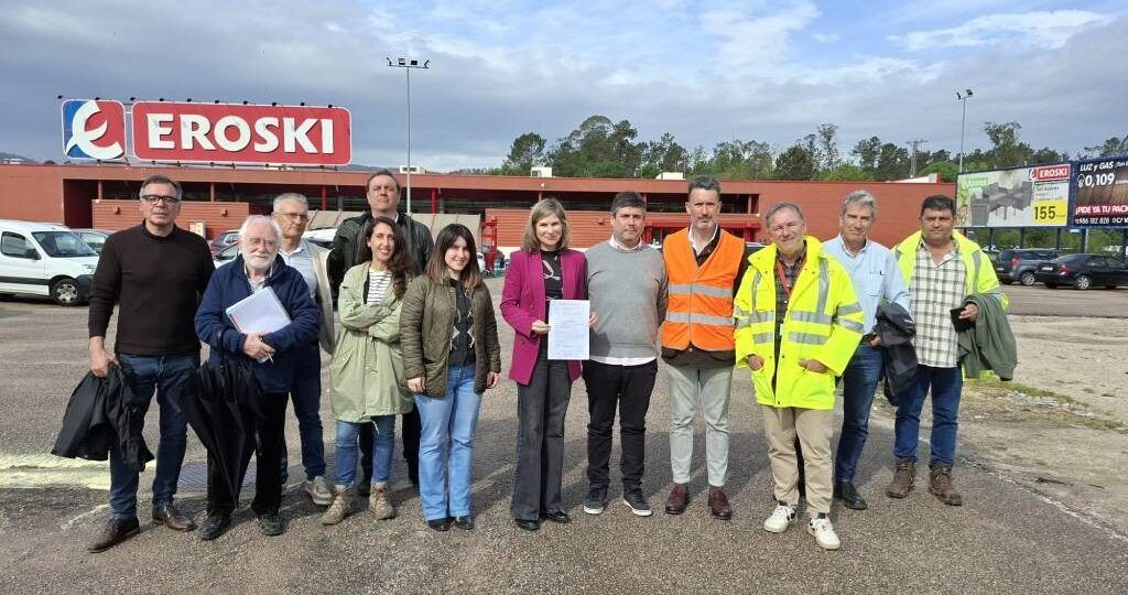 Ponteareas urbanizará a T-02 Eroski en Angoares