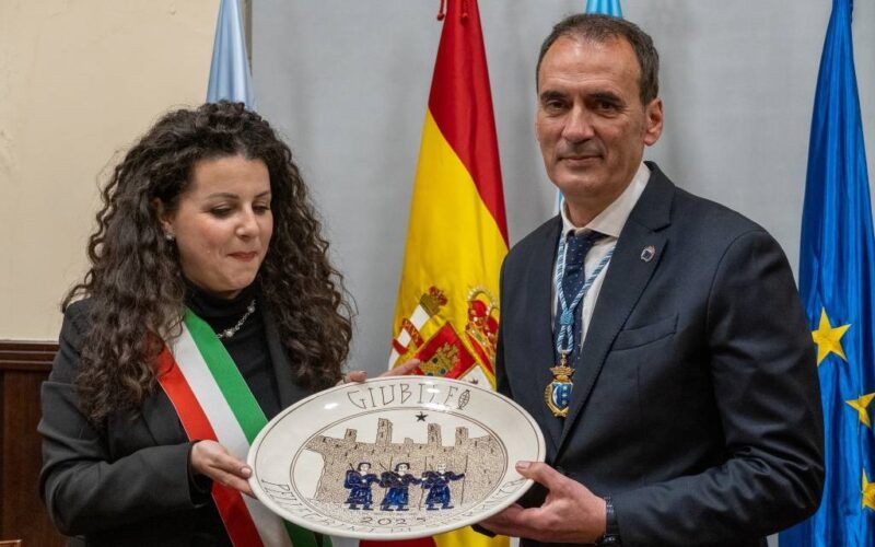 O Camiño une a Tui coa italiana Viterbo