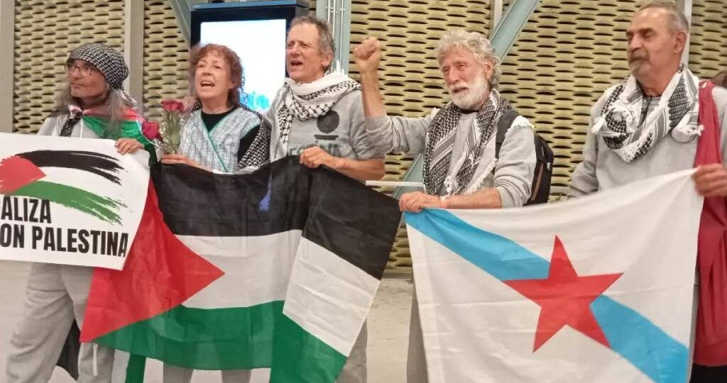 En casa os membros galegos da Flotilla Global Sumud