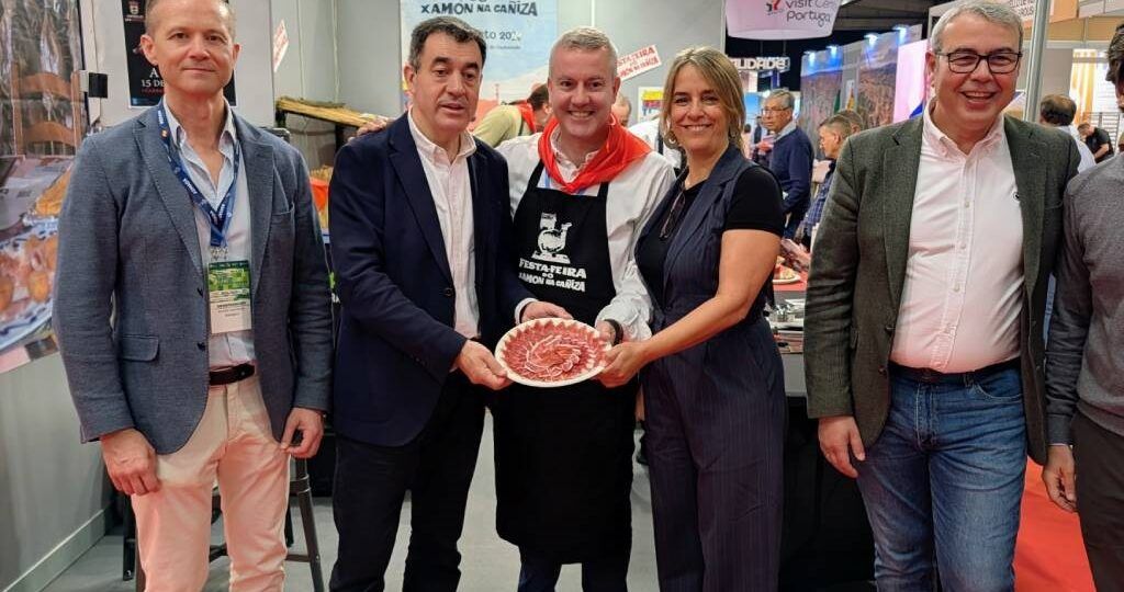 No FESTUR saborearon o Xamón da Caniza