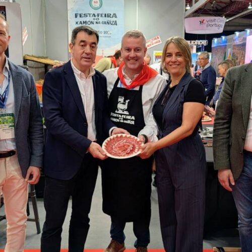 No FESTUR saborearon o Xamón da Caniza