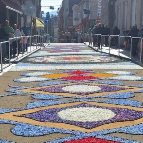 O Corpus volveu a lucir as súas mellores galas en Ponteareas