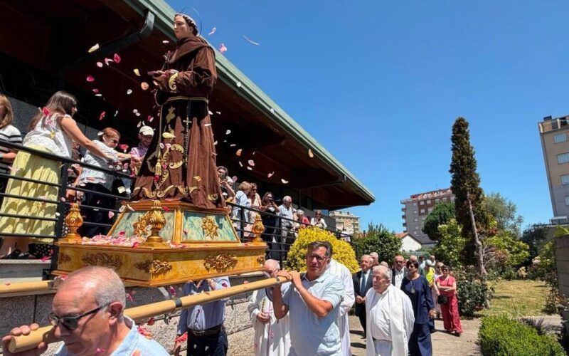 San Antonio, día de festa local en Monforte