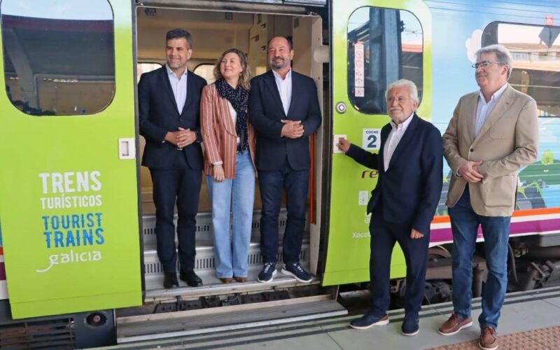 Turismo de Galicia pon en marcha a tempada de verán dos trens turísticos