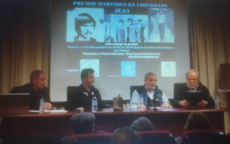 Repulsa pola “deshonra” da memoria de Moncho Reboiras