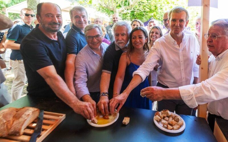 Luis Menor reivindica na Festa do Pan de Cea como “un símbolo da identidade do rural”