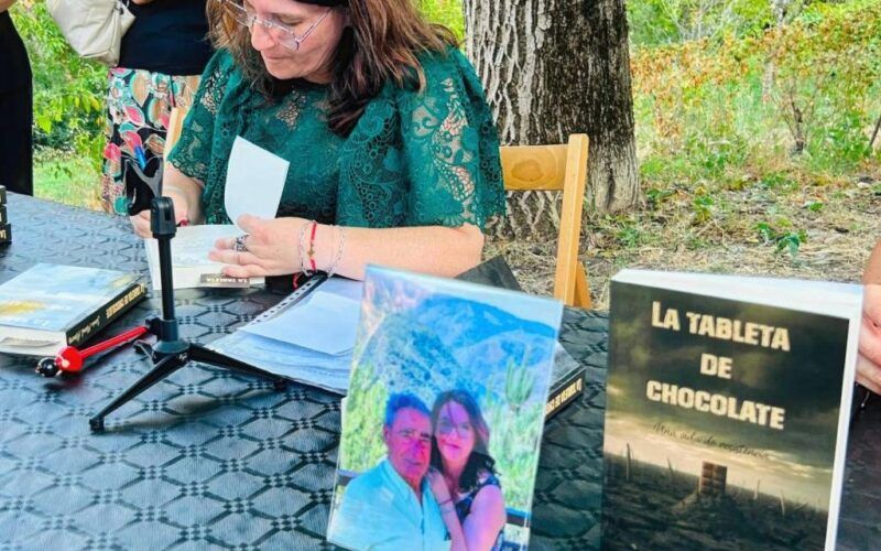 Sonia Moral Álvarez presentará en Piñor “La tableta de chocolate”