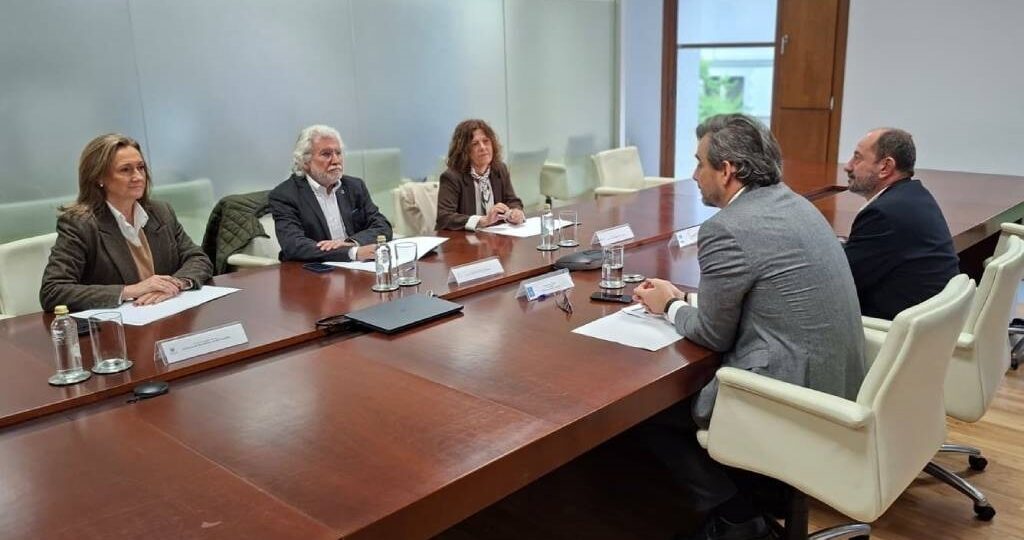 A Deputación de Pontevedra empraza á Xunta de Galicia e AENA para impulsar o Pacto por Peinador