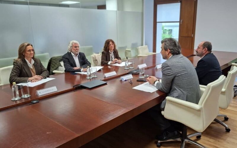 A Deputación de Pontevedra empraza á Xunta de Galicia e AENA para impulsar o Pacto por Peinador