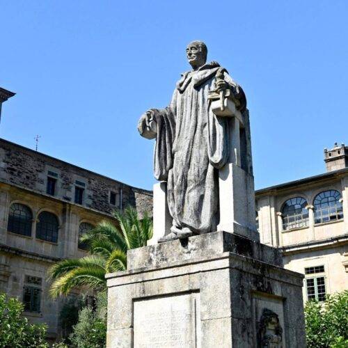 Francisco Asorey, artífice da escultura do Padre Feijóo en Samos