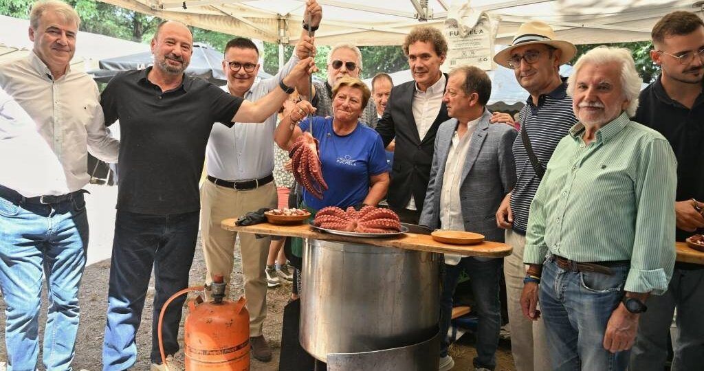 Emigración destaca o potencial da Festa do Pulpo do Carballiño