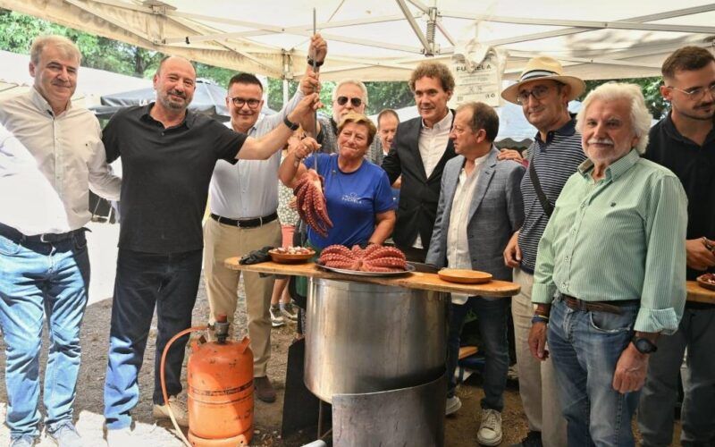 Emigración destaca o potencial da Festa do Pulpo do Carballiño
