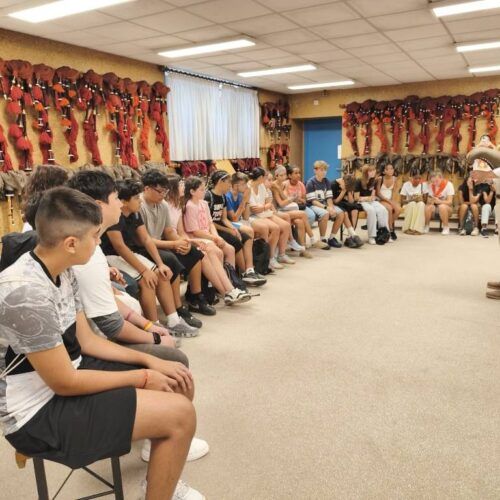 Mozos de Amencer coñeceron a Escola Provincial de Gaitas de Ourense