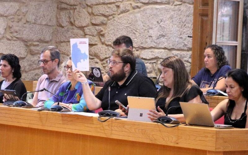 O Tribunal de Contratación de Galiza suspende cautelarmente o contrato do ciclo da auga en Ponteareas