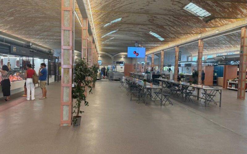 Mercado intelixente en Ponteareas