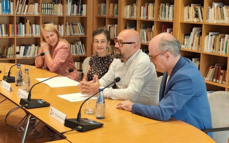 O Consello da Cultura Galega recibe o fondo sonoro dixitalizado de Enrique X. Macías