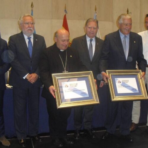 O conselleiro de Emigración destacou o labor da asociación Día de Galicia en Asturias
