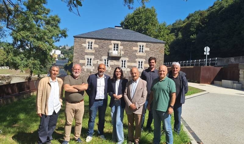 A Hidrográfica entrega á Universidade as chaves do Muíño de Olga