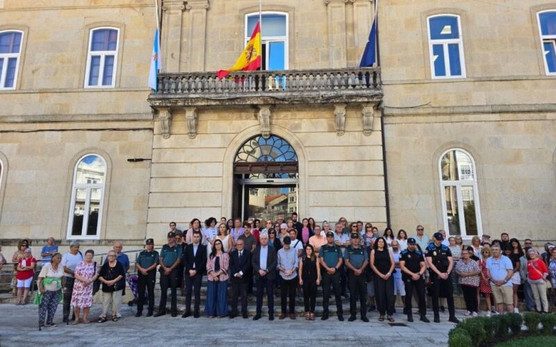 Ponteareas condena o tráxico asasinato dunha veciña