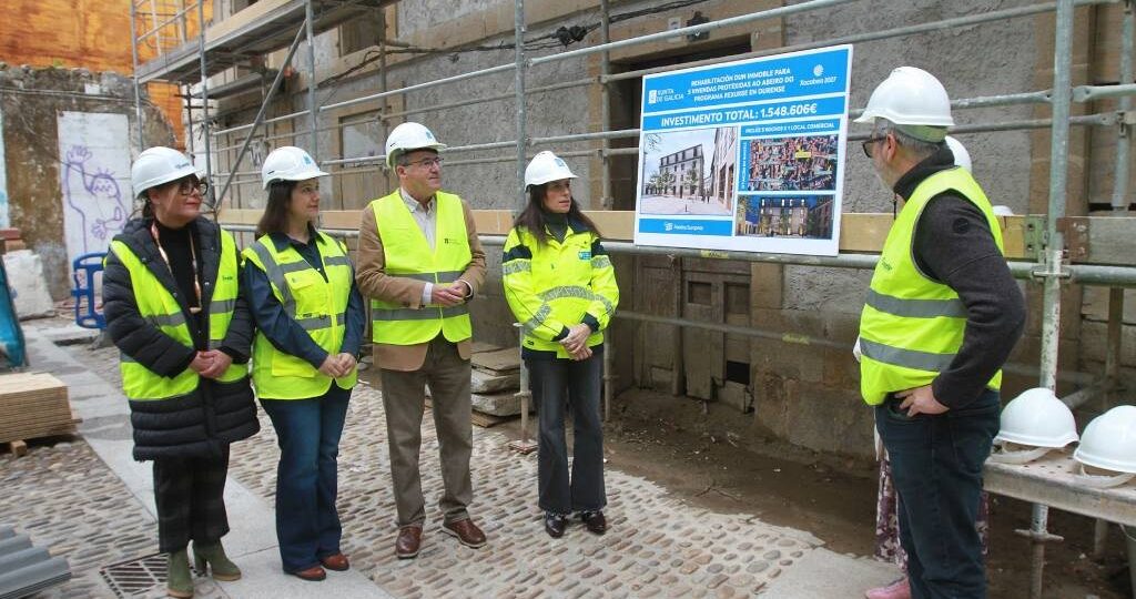 A Consellería de Vivenda rehabilita dous inmobles no casco histórico de Ourense