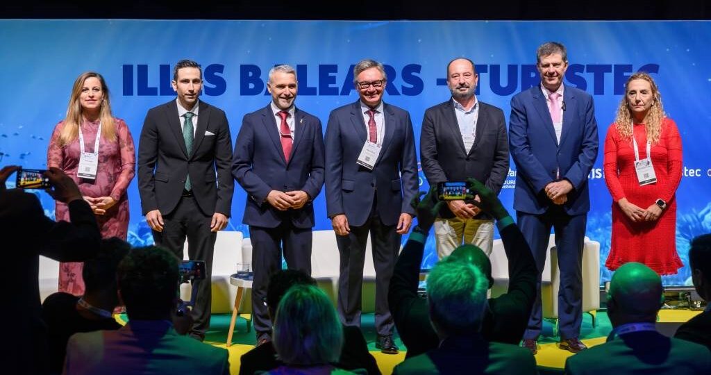A Xunta de Galicia presenta en Sevilla o modelo turístico galego e a súa evolución como exemplo de sustentabilidade